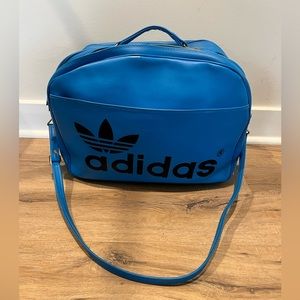 Used vintage Blue adidas gym bag